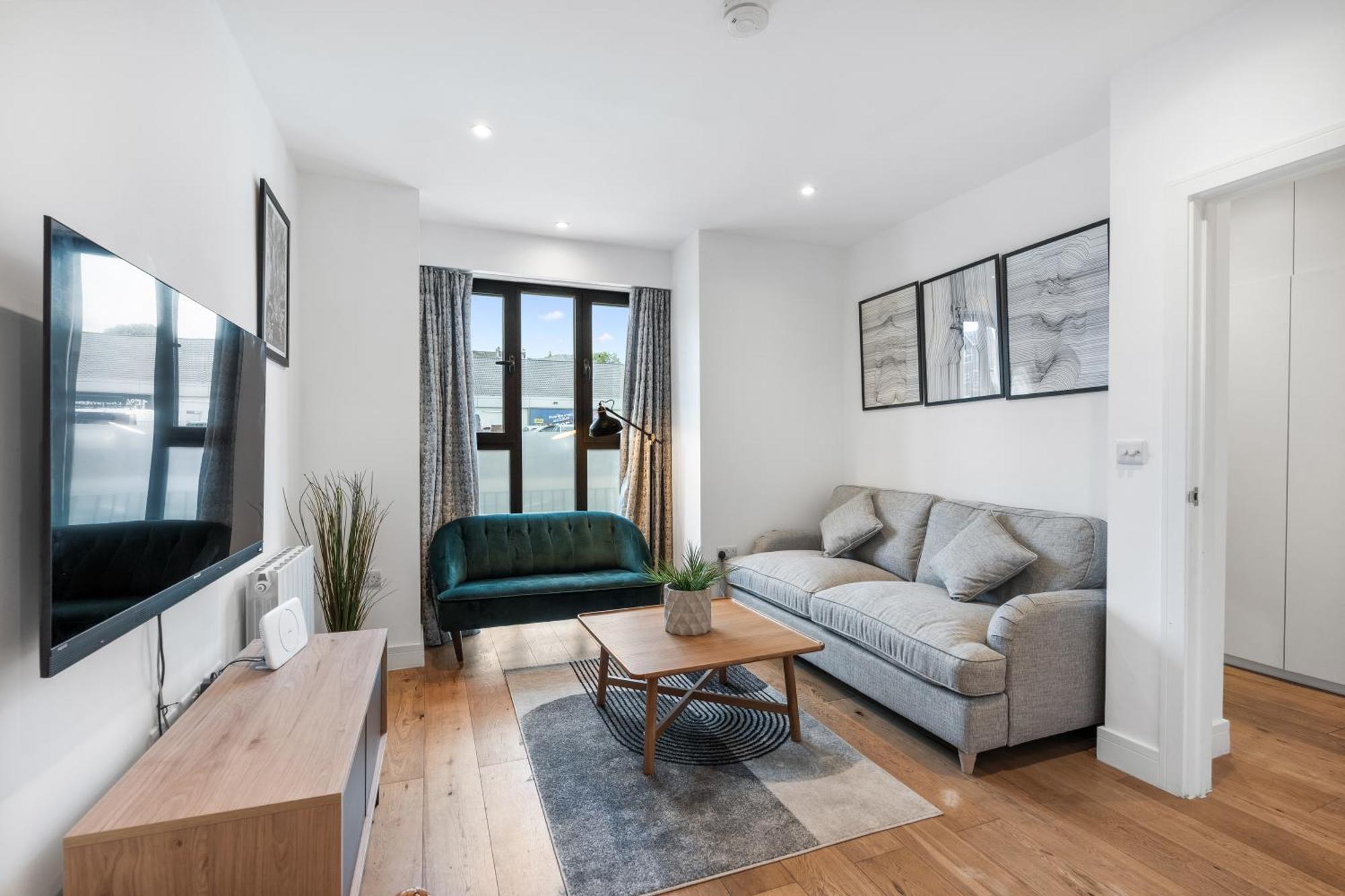 Boutique Townhouse Near Marina